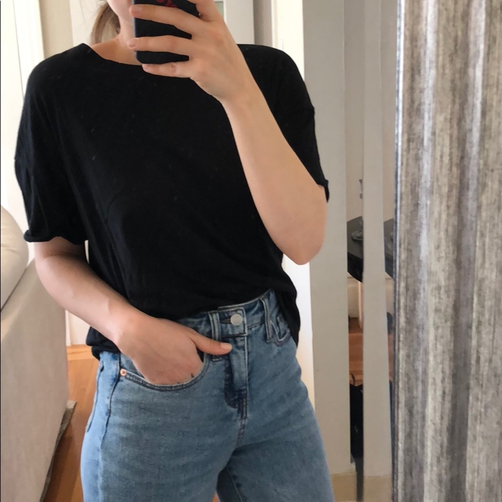 Black Zara t shirt. Size small.